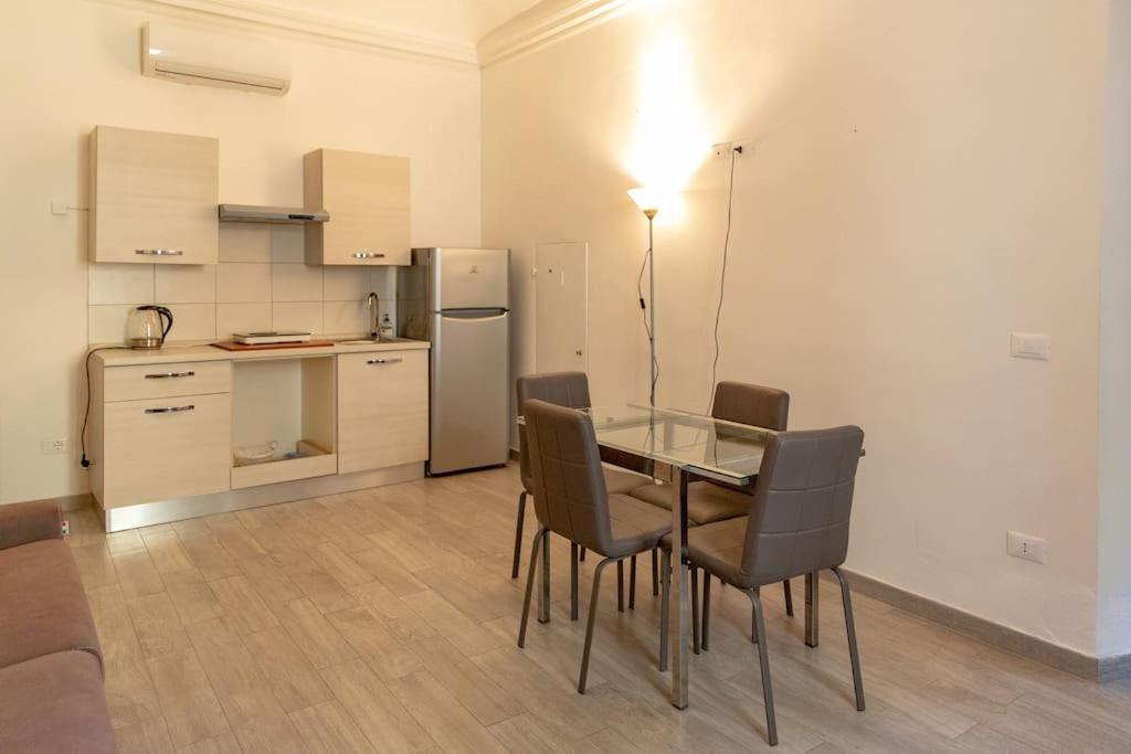 Beautiful Apartment In Quite Area Florence Exterior photo